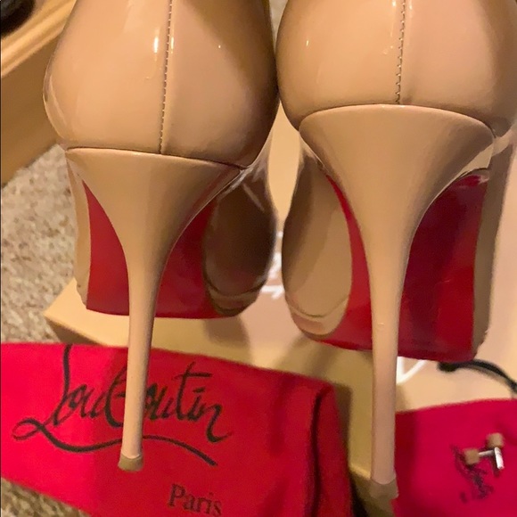 Christian Louboutin Filo 120 Nude Patent - Picture 2 of 6